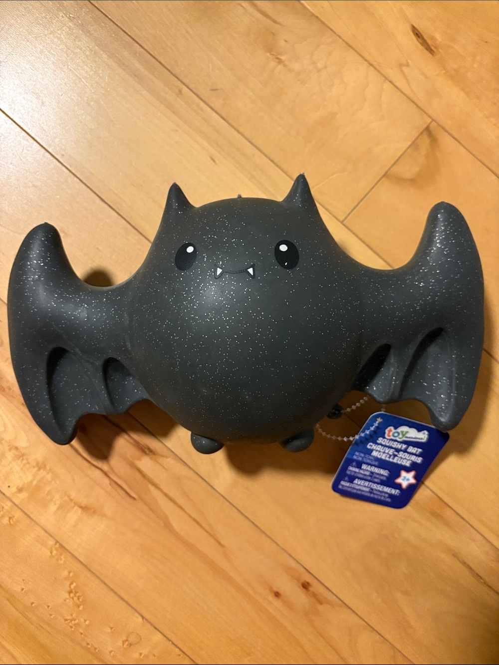 Bat
• Toymendous by Sunny Days